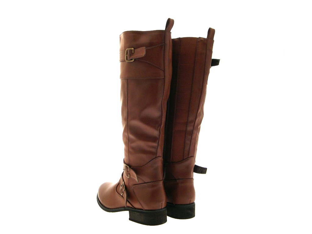 Leather boots for women uk Women's leather boots help keep your feet warm and stylish in cold weather. Made with % leather, our leather boots collection features a variety of styles like Chelsea boots, cowboy boots and knee high boots for women.